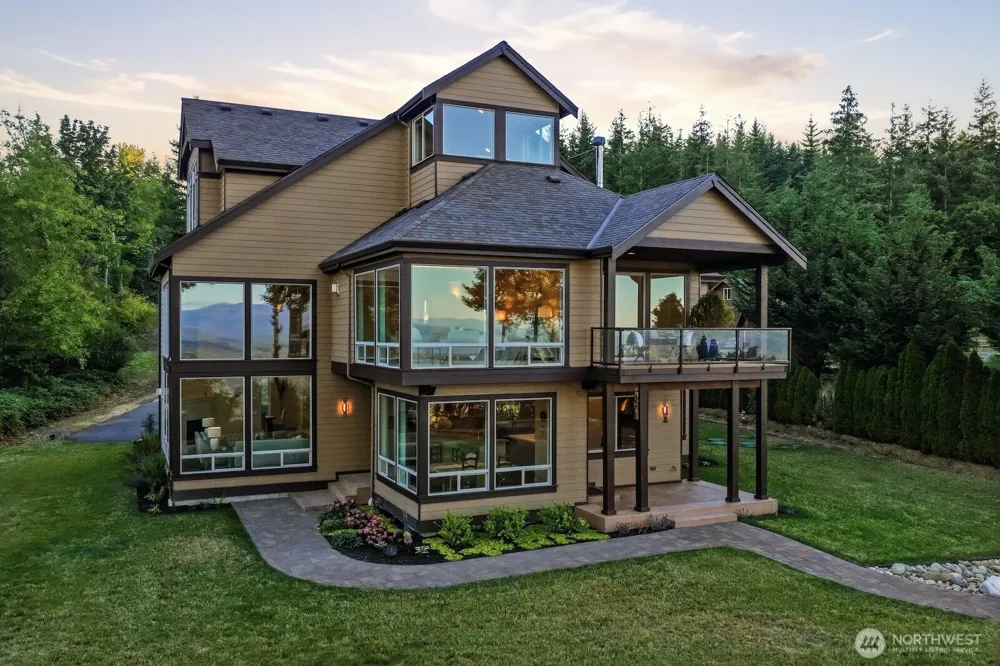 5514 308th Avenue SE Preston, WA 98050
