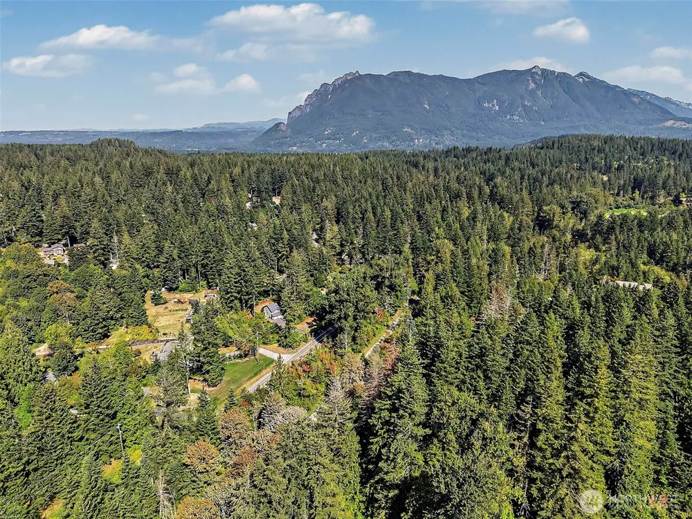 17727 Cedar Falls Road SE North Bend, WA 98045