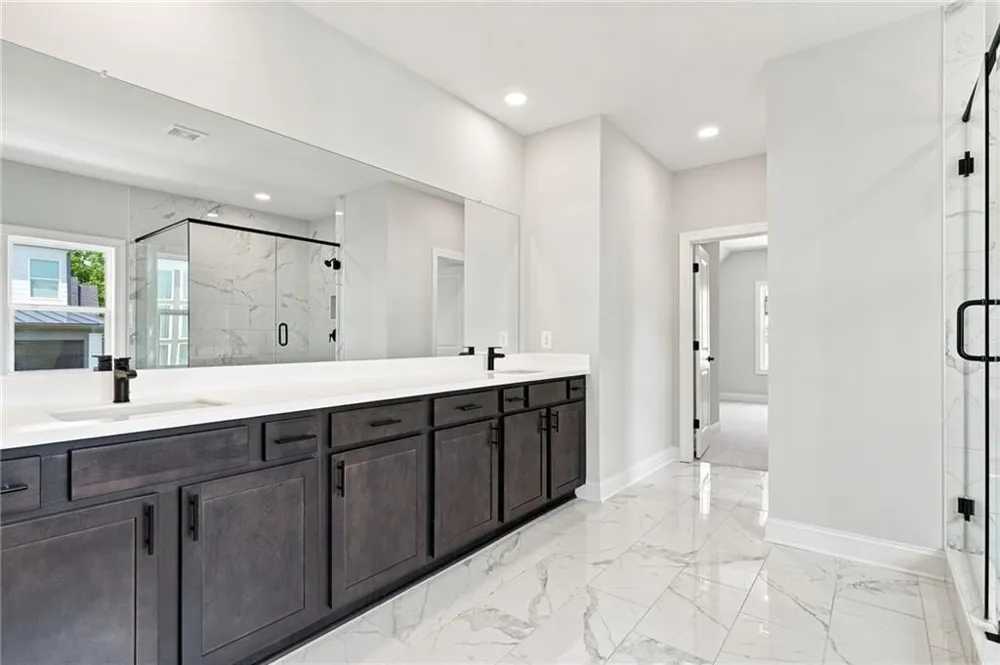 886 Keystone Drive Woodstock, GA 30188