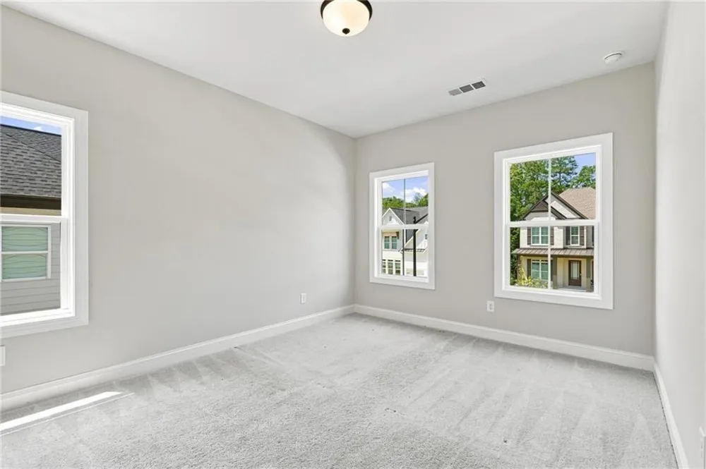 886 Keystone Drive Woodstock, GA 30188