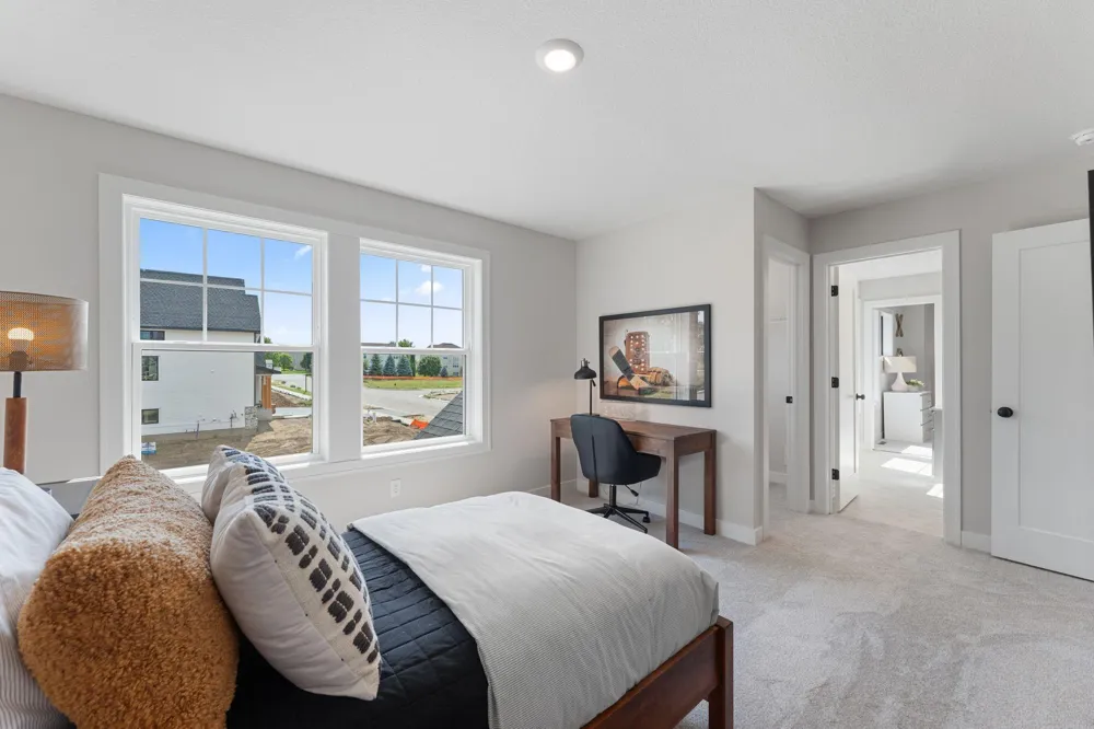 3705 Elliana Place Shakopee, MN 55379