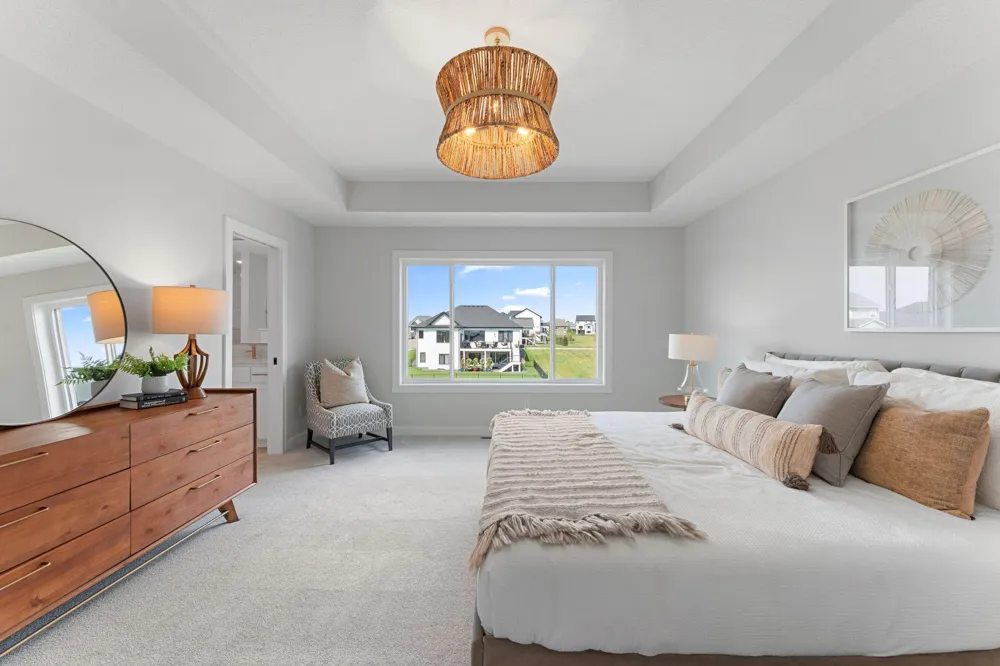 3705 Elliana Place Shakopee, MN 55379