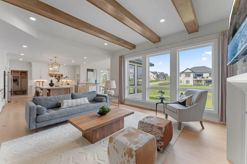 3705 Elliana Place Shakopee, MN 55379