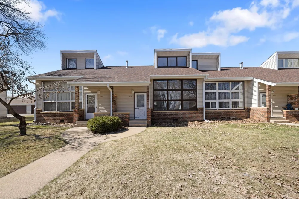 818 9th Street Farmington, MN 55024