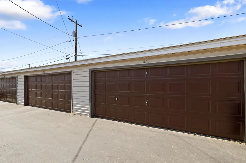818 9th Street Farmington, MN 55024
