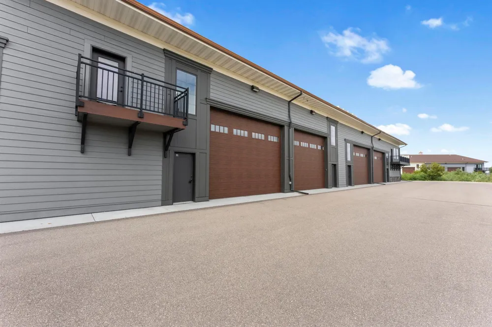 3520 Arrowhead Drive #11 Medina, MN 55340