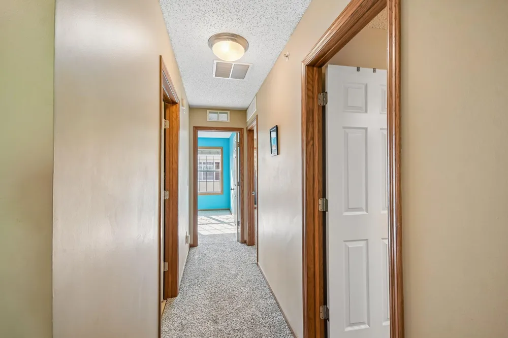 1602 Woodlynn Avenue #2 Maplewood, MN 55109