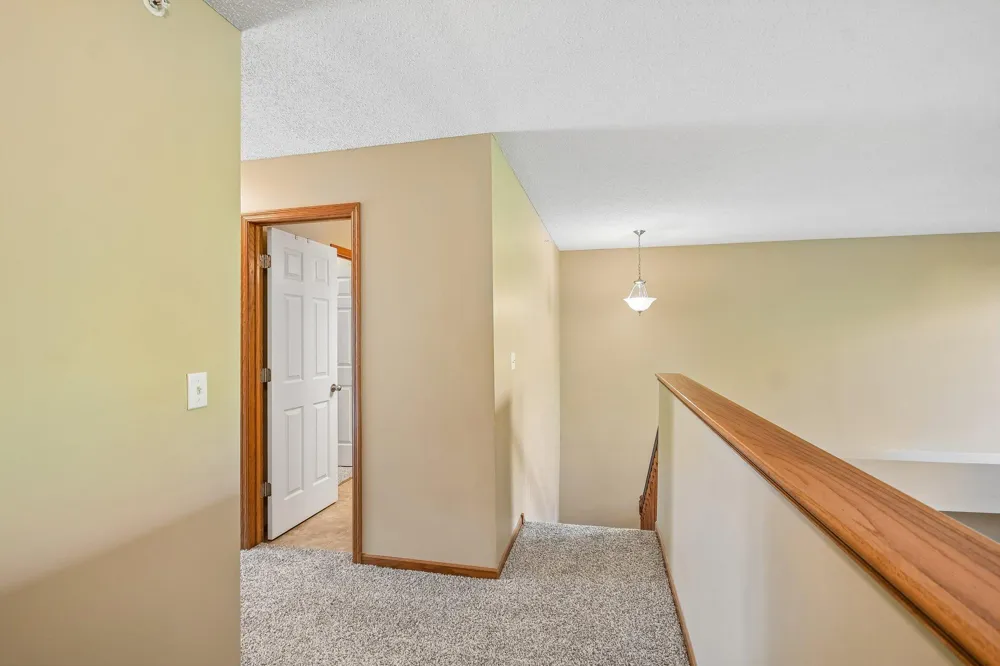 1602 Woodlynn Avenue #2 Maplewood, MN 55109