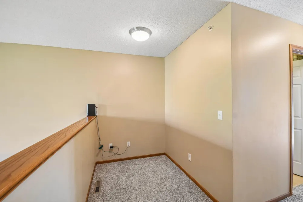 1602 Woodlynn Avenue #2 Maplewood, MN 55109