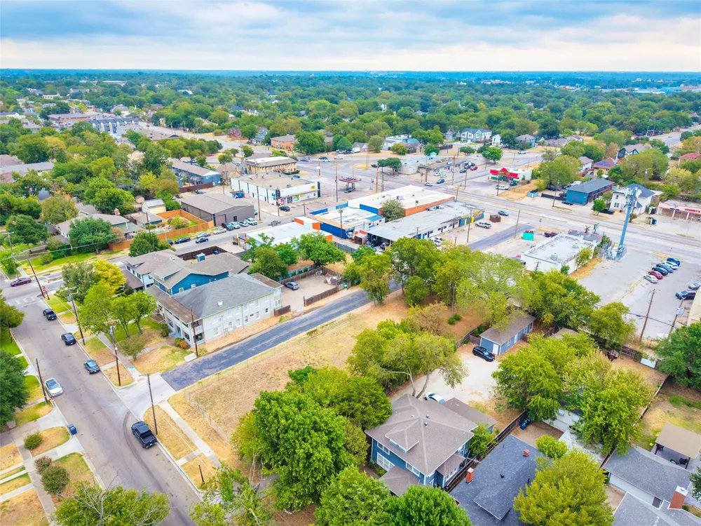 4932 Reiger Avenue Dallas, TX 75214