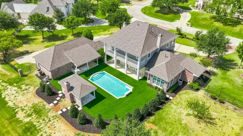 4573 Mahogany Lane