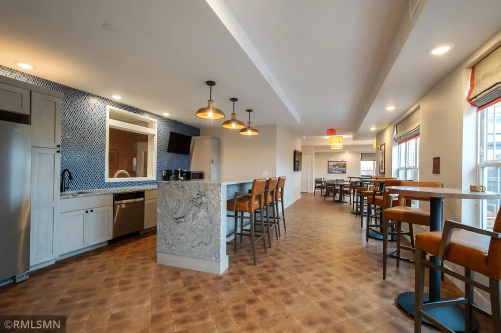7084 Glory Road #111 Baxter, MN 56425
