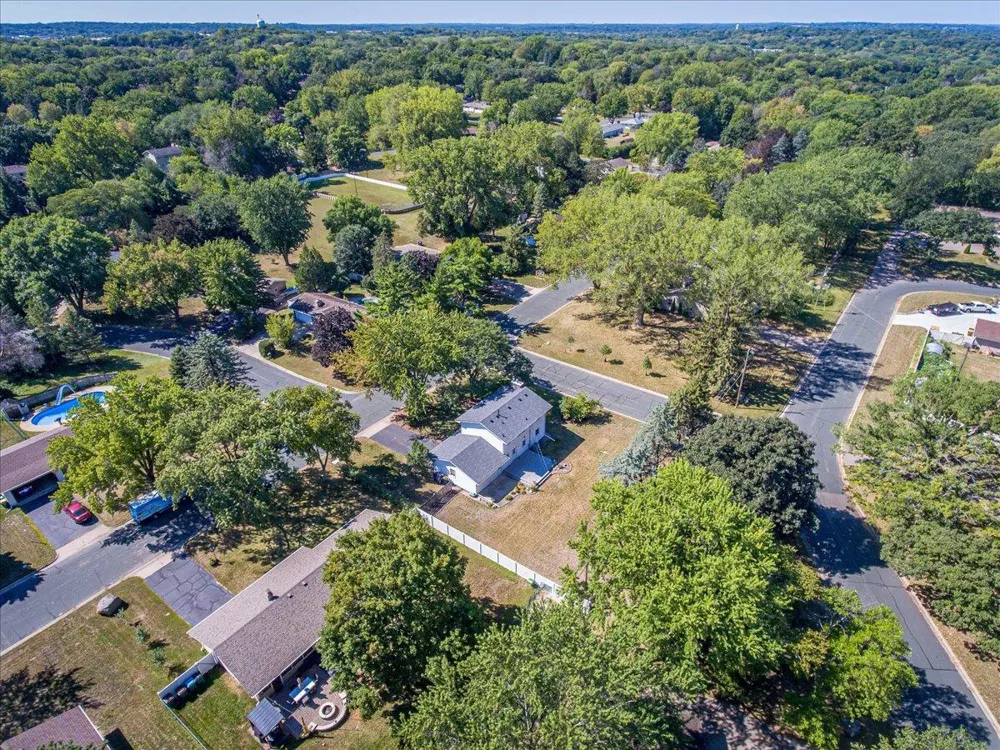 200 Harold Drive Burnsville, MN 55337