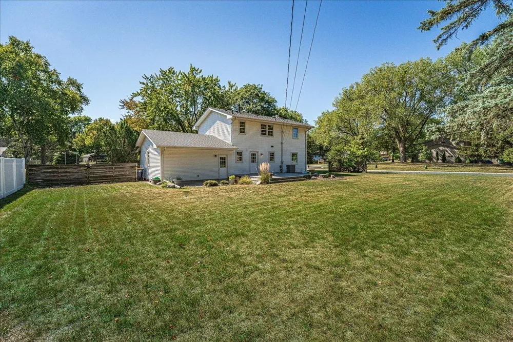 200 Harold Drive Burnsville, MN 55337