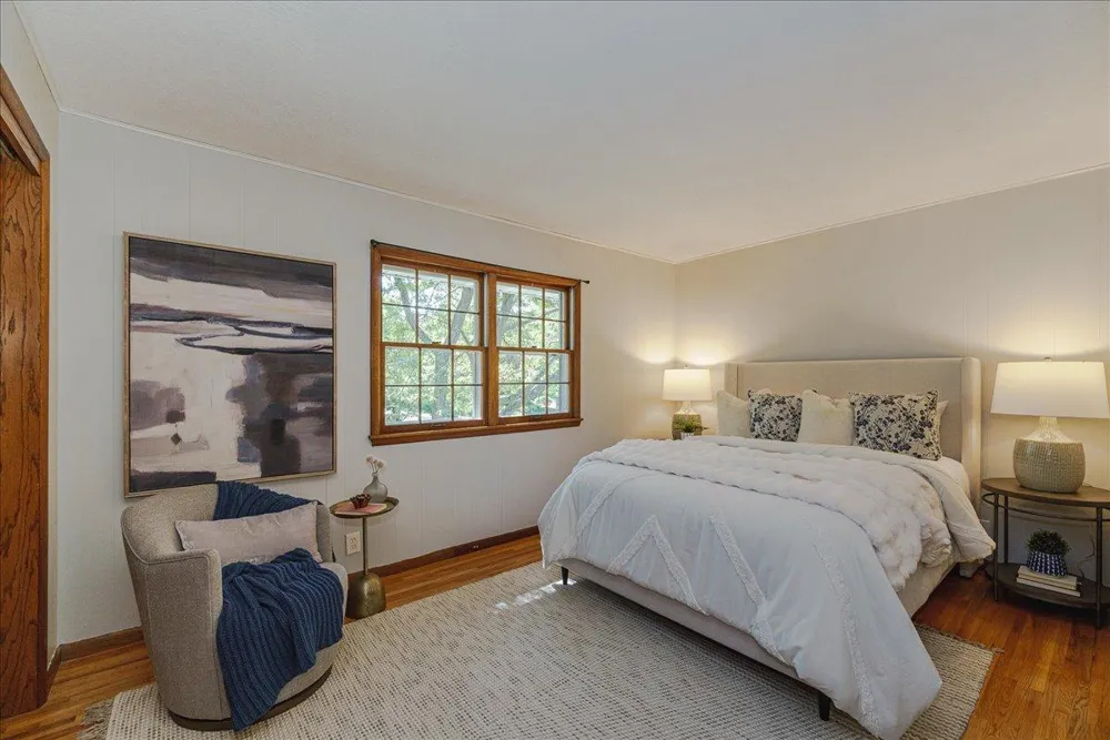 200 Harold Drive Burnsville, MN 55337