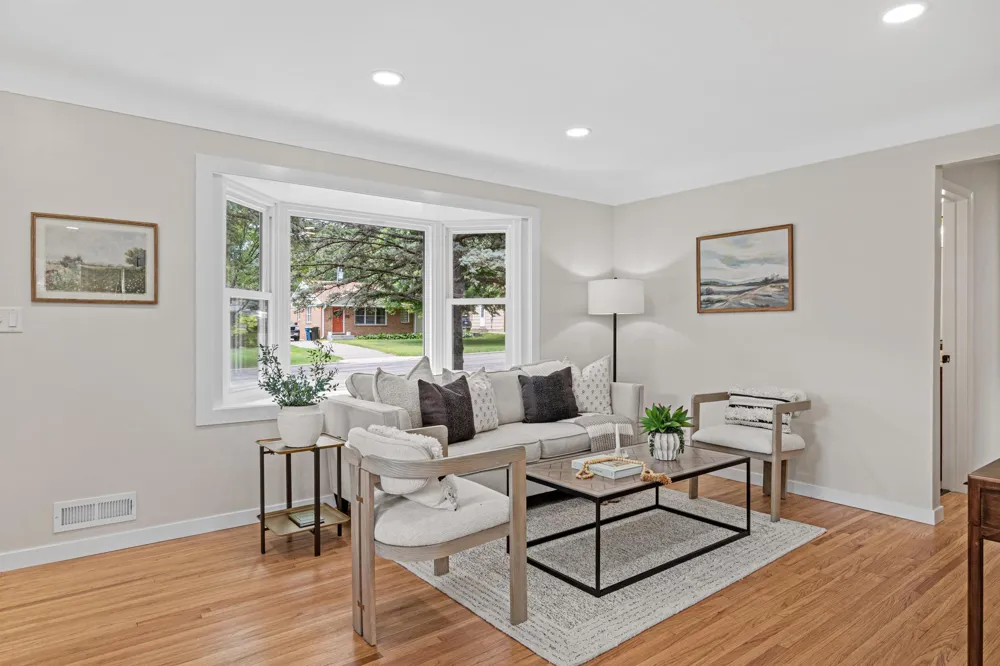 621 5th Avenue S Hopkins, MN 55343