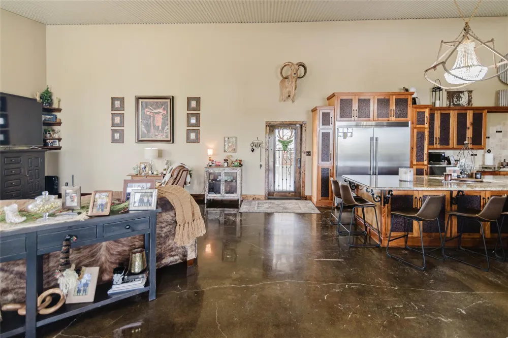 1440 Old Goliad Road Cuero, TX 77954
