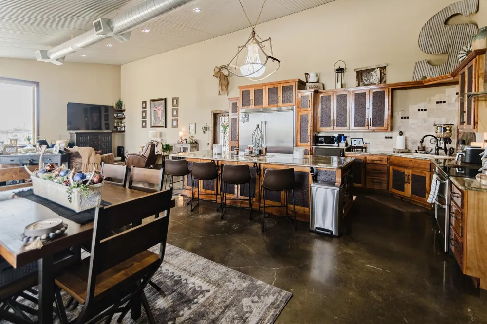 1440 Old Goliad Road Cuero, TX 77954