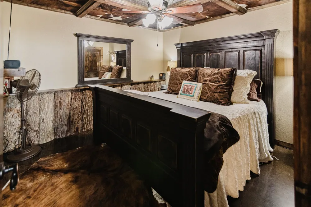 1440 Old Goliad Road Cuero, TX 77954