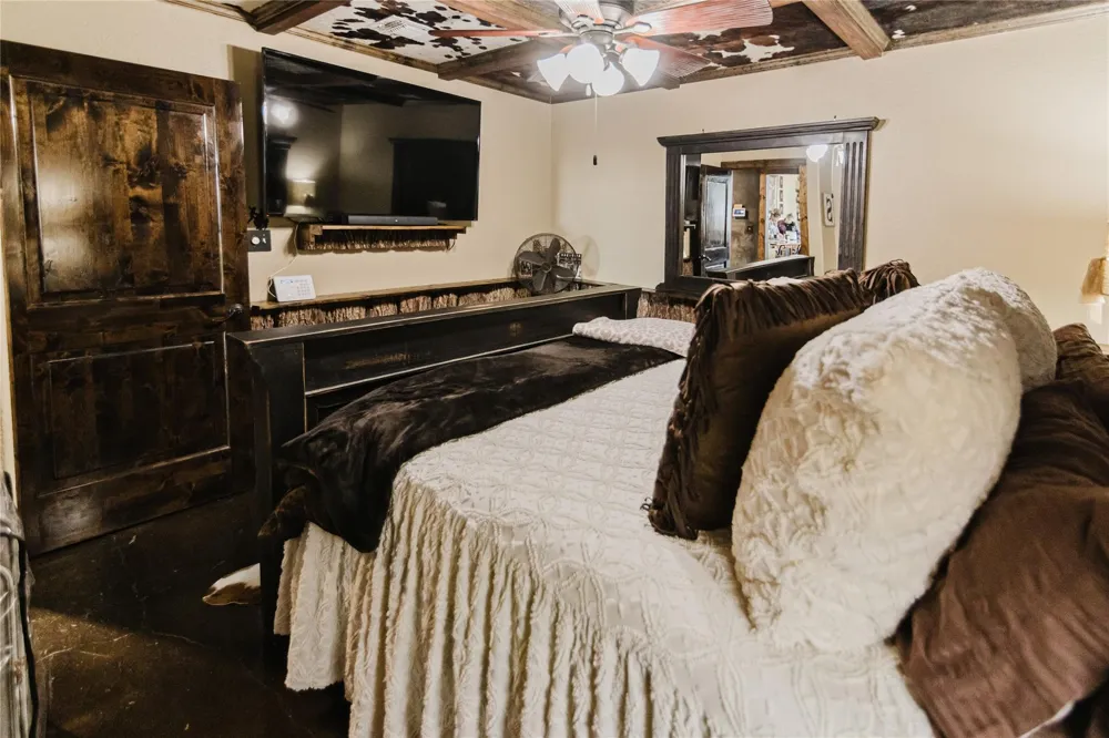 1440 Old Goliad Road Cuero, TX 77954