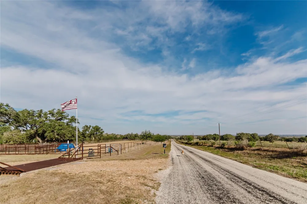 1440 Old Goliad Road Cuero, TX 77954