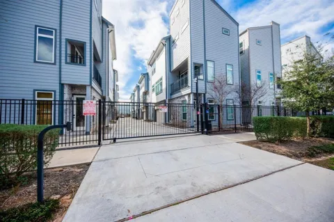 5815 Fairdale Lane #C