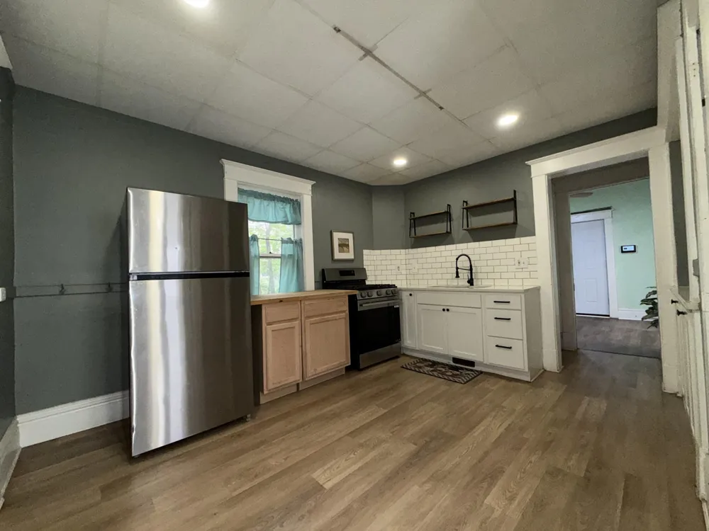 1127 Niagara Avenue SE Grand Rapids, MI 49507