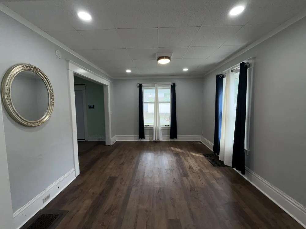 1127 Niagara Avenue SE Grand Rapids, MI 49507