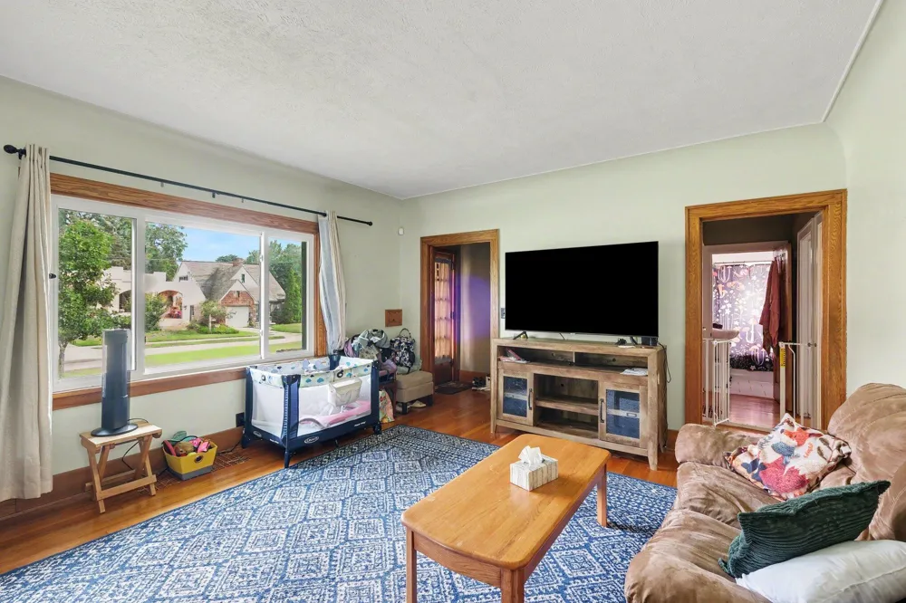 424 Alger Street SE Grand Rapids, MI 49507