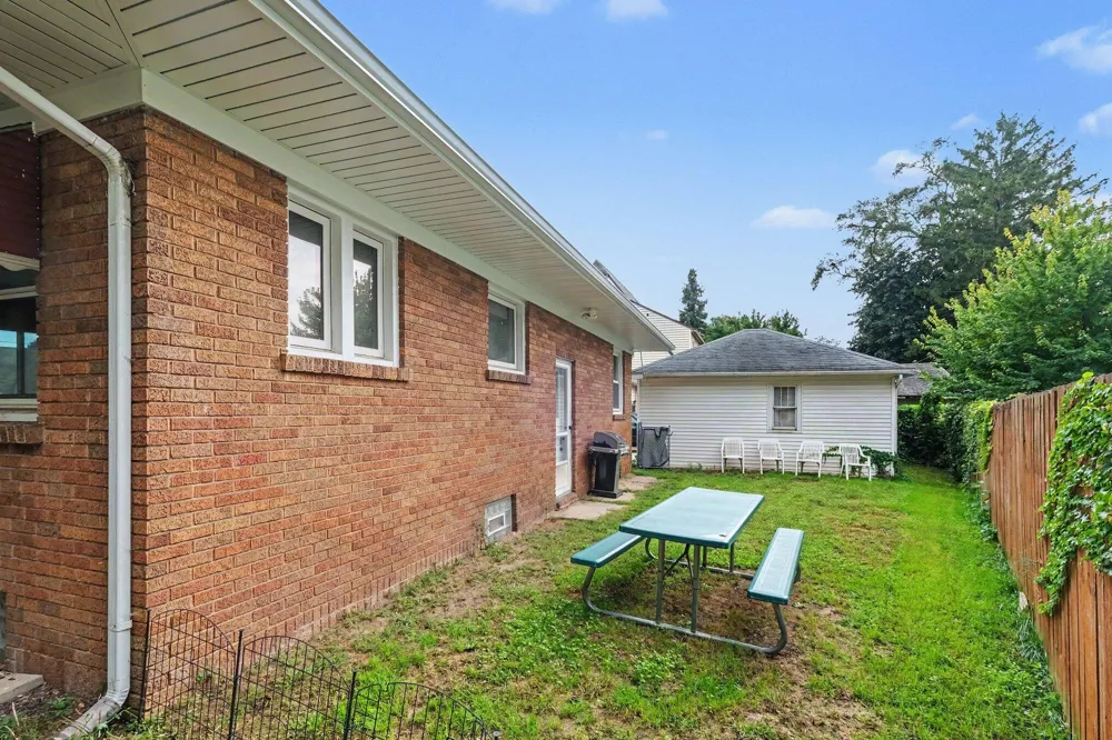 424 Alger Street SE Grand Rapids, MI 49507