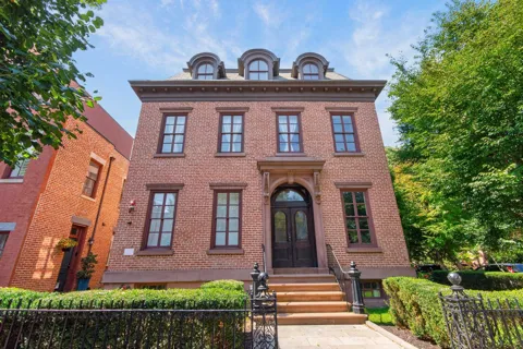 591 JERSEY AVE