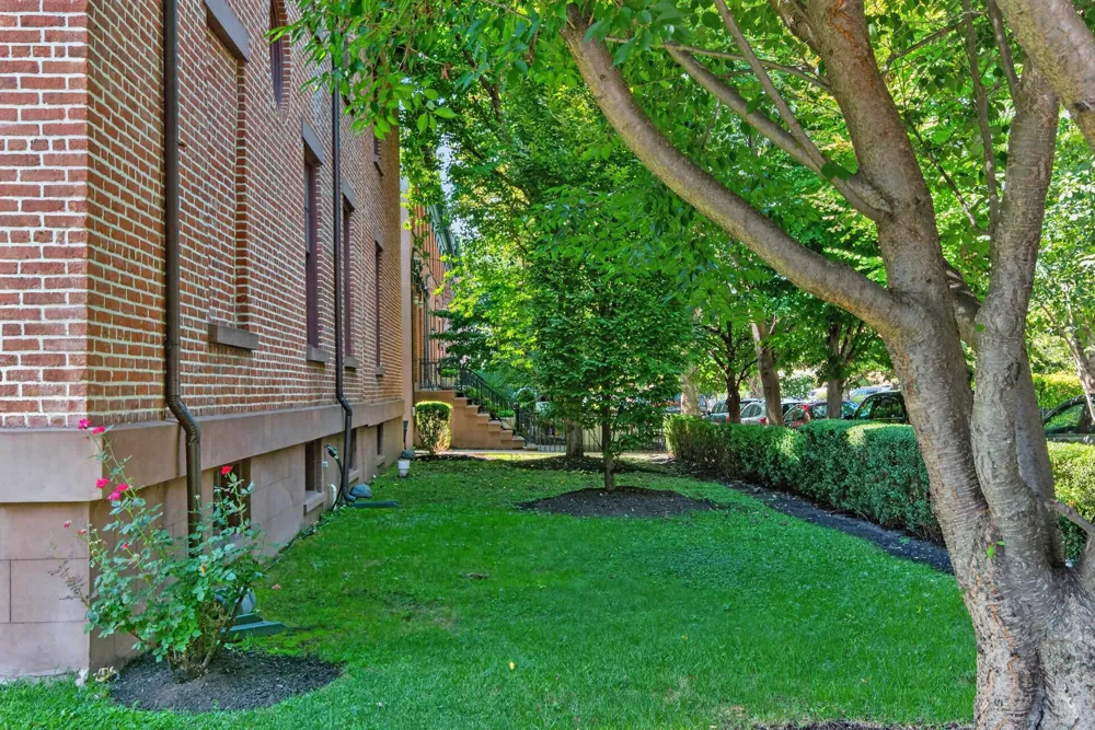 591 JERSEY AVE Jersey City, NJ 07302
