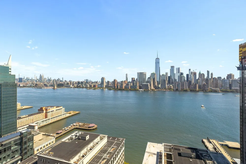 77 HUDSON ST Jersey City, NJ 07302