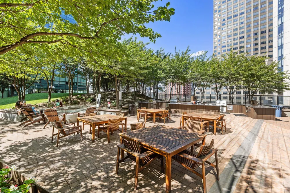 77 HUDSON ST Jersey City, NJ 07302