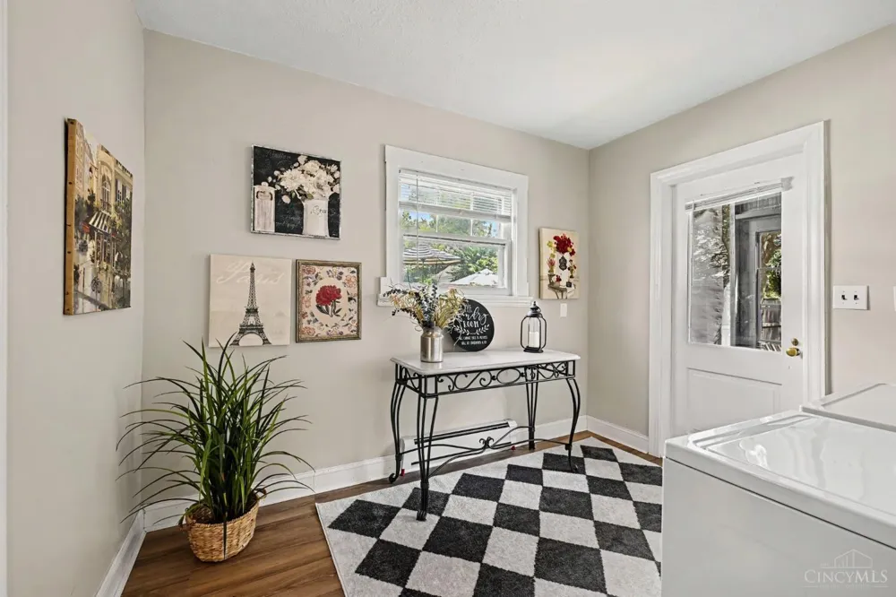 916 Gray Avenue Hamilton, OH 45013