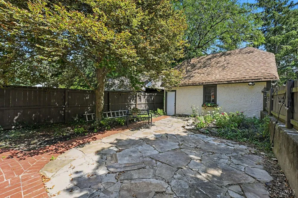 916 Gray Avenue Hamilton, OH 45013
