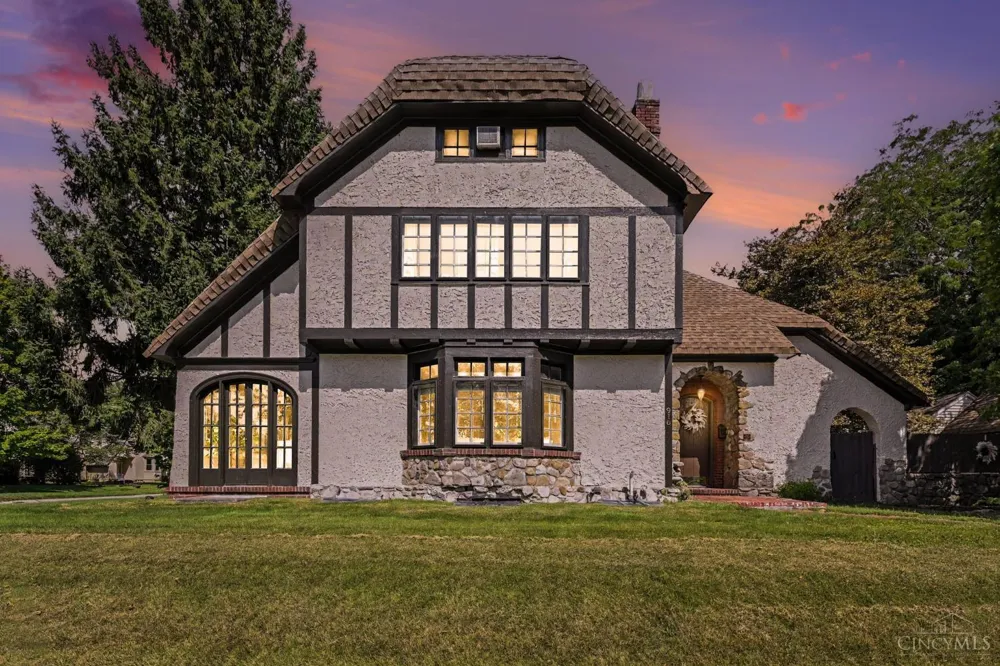 916 Gray Avenue Hamilton, OH 45013