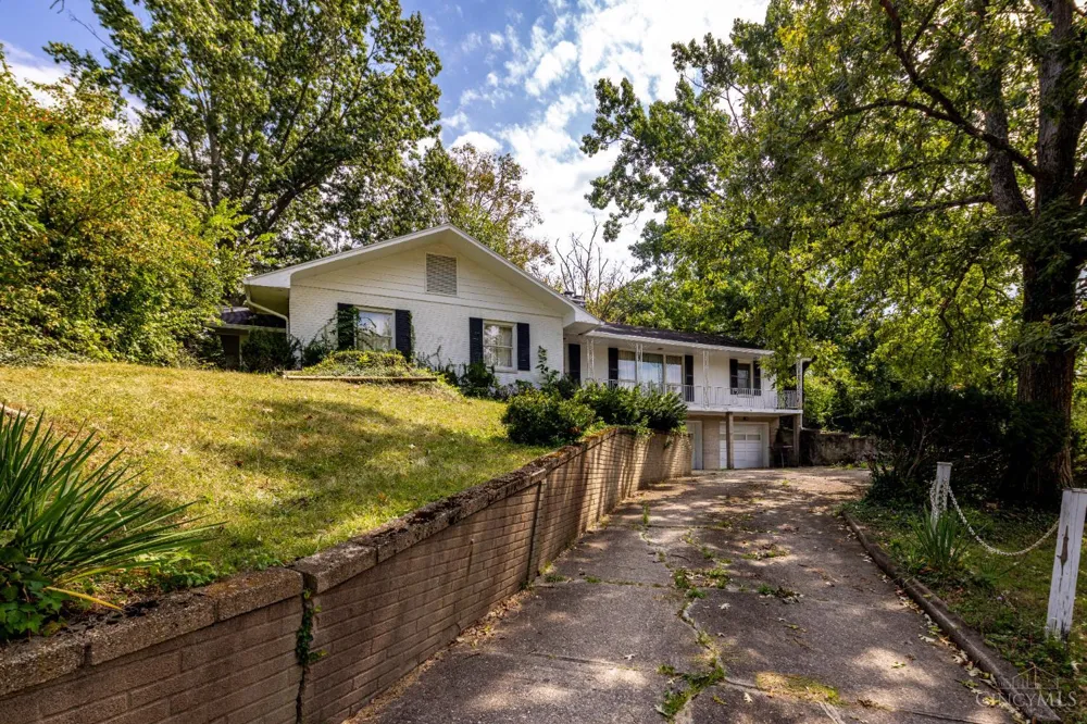 66 Windsor Drive Hamilton, OH 45013