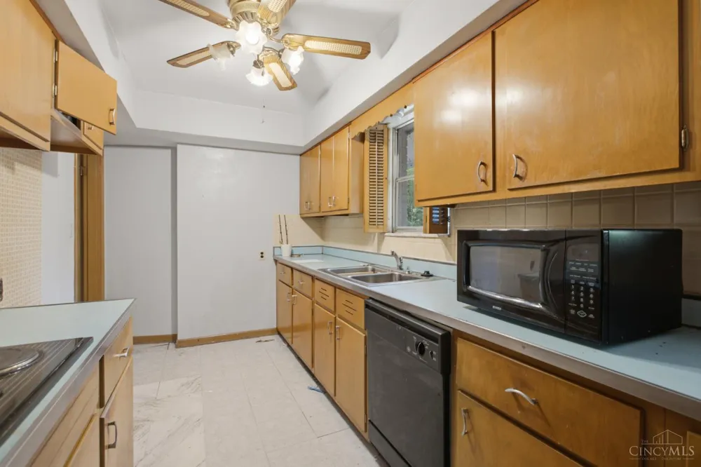 66 Windsor Drive Hamilton, OH 45013