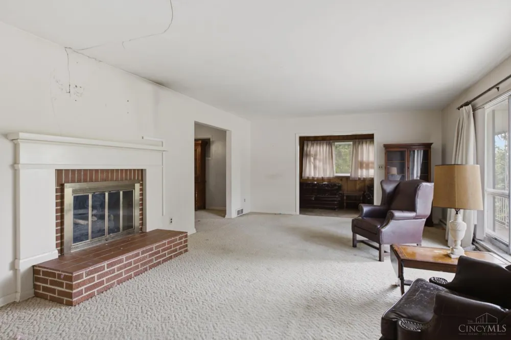66 Windsor Drive Hamilton, OH 45013