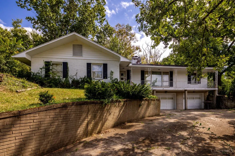 66 Windsor Drive Hamilton, OH 45013