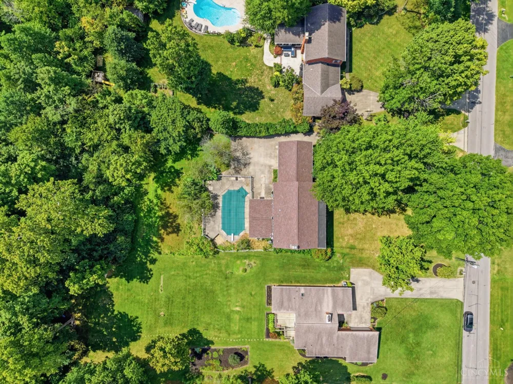1925 Greenpine Drive Springfield, OH 45231