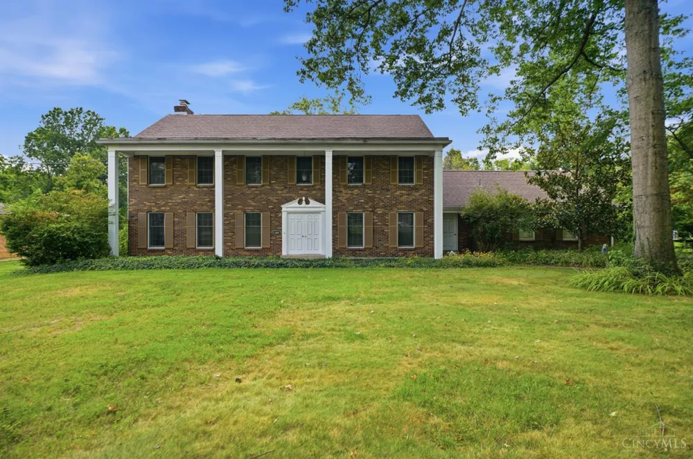 1925 Greenpine Drive Springfield, OH 45231