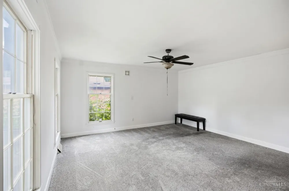 1925 Greenpine Drive Springfield, OH 45231