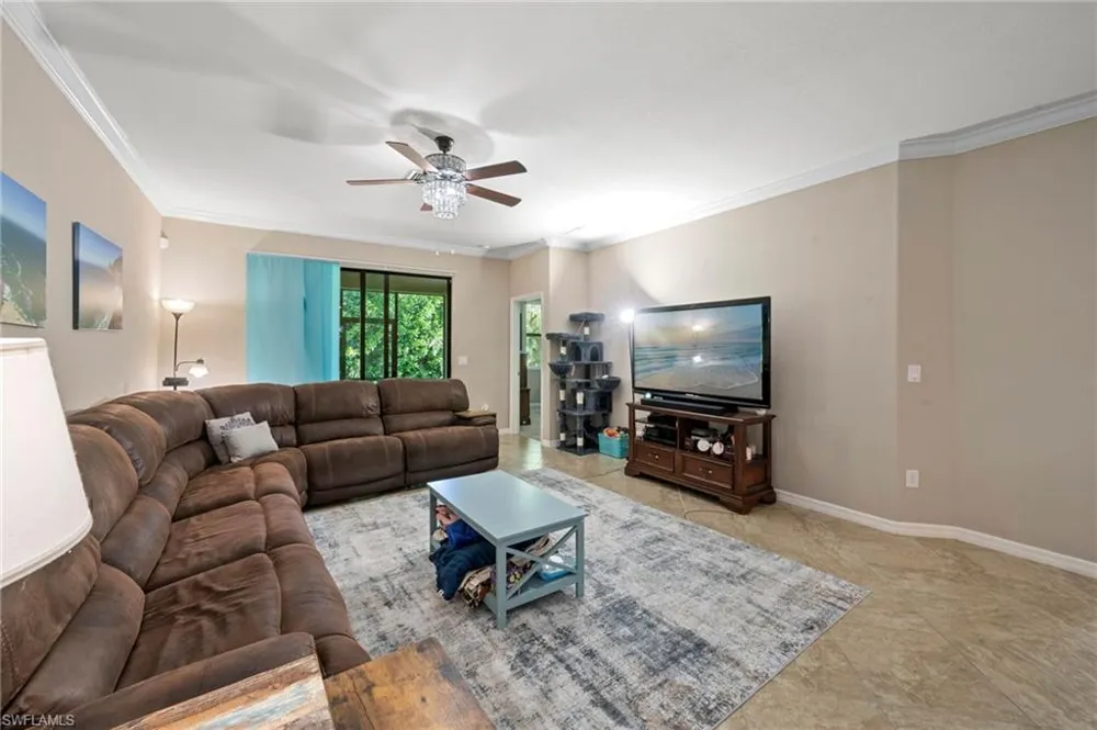 9086 Woodhurst Drive Naples, FL 34120