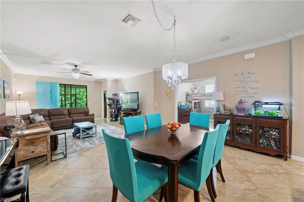 9086 Woodhurst Drive Naples, FL 34120