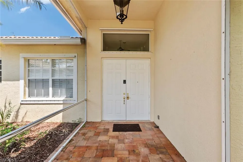 3439 Allegheny Court Naples, FL 34120