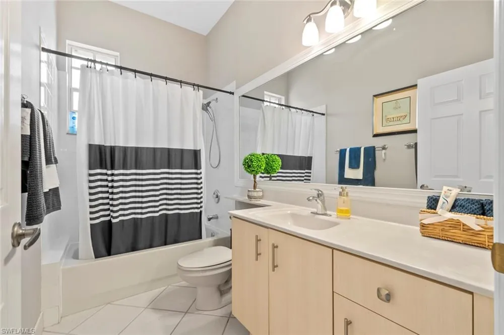 3439 Allegheny Court Naples, FL 34120