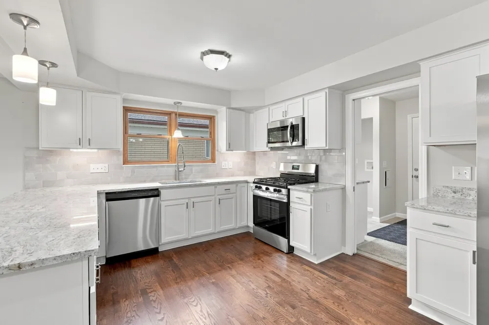 1810 Briarwood Drive Madison Heights City, MI 48071