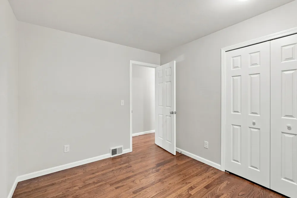 1810 Briarwood Drive Madison Heights City, MI 48071
